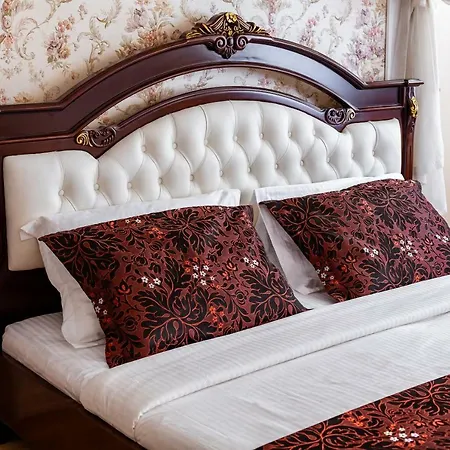 Romari проспект свободи 31 Apartment
