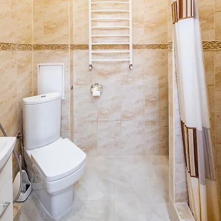 Romari проспект свободи 31 Apartment *