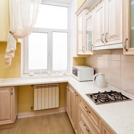 Romari проспект свободи 31