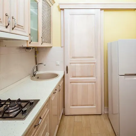 Romari проспект свободи 31 Львов