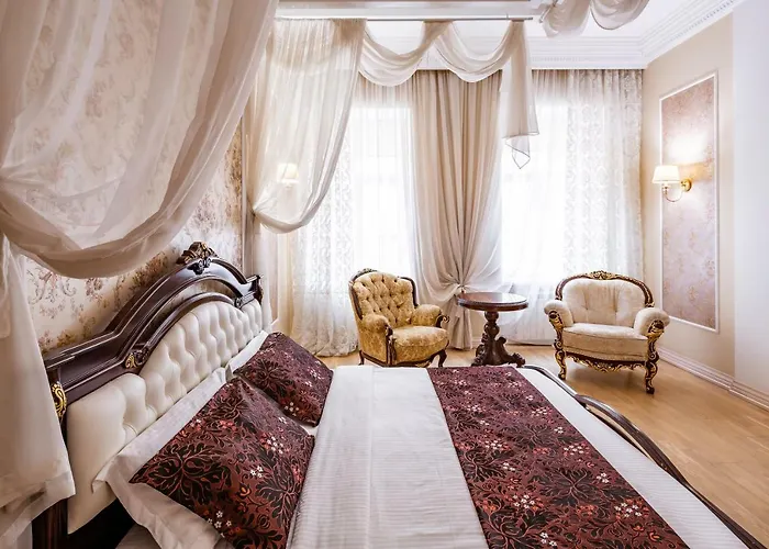 Romari проспект свободи 31 *