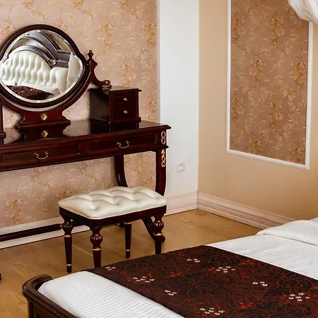 Romari проспект свободи 31