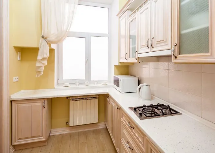 Romari проспект свободи 31