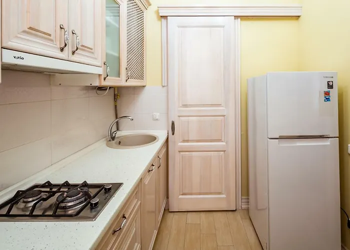 Romari проспект свободи 31 Львів